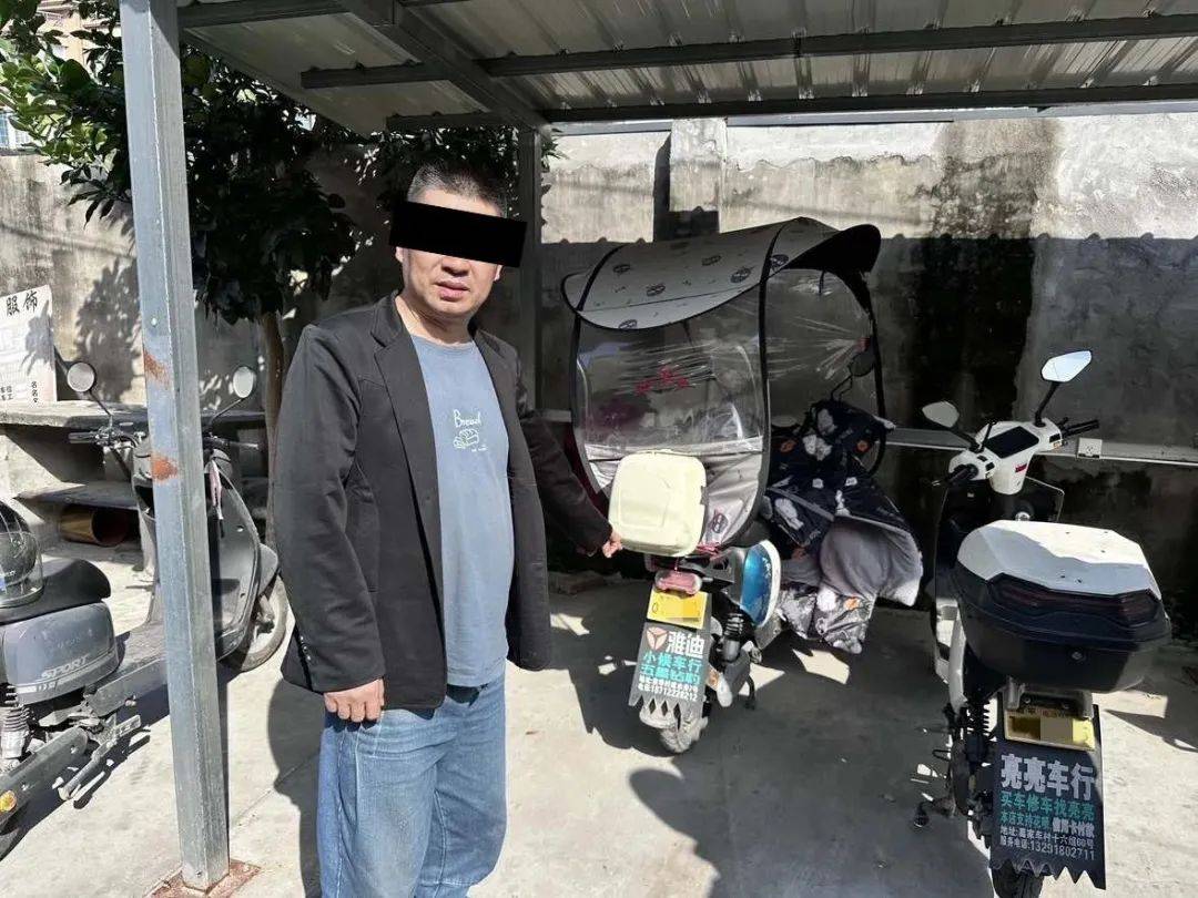 “我车被偷了<strong></p>
<p>深圳聚盈贵金属</strong>，车上有块毒猪肉！”男子深夜报警，结局大反转