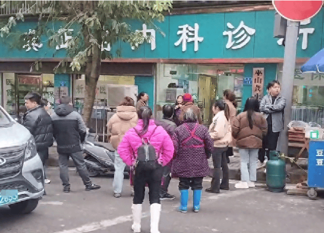 男子肝衰竭死亡<strong></p>
<p>贵金属有哪几类</strong>，家属称曾在诊所中药治疗，卫健委回应医生未取得中医医师资格且涉嫌篡改处方，已立案调查