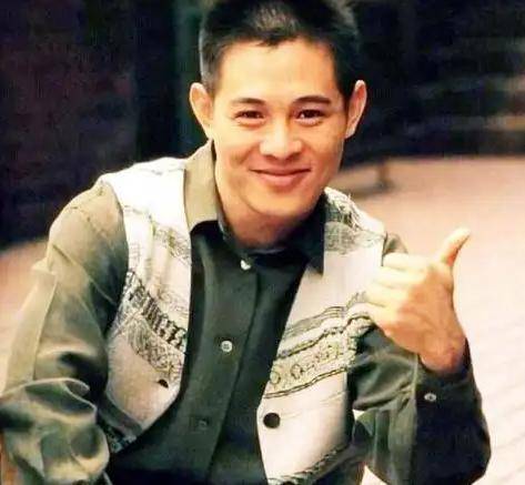 李连杰:后事一切从简<strong></p>
<p>玩转工行贵金属</strong>，不用立碑也不用办丧事，树葬海葬都可以