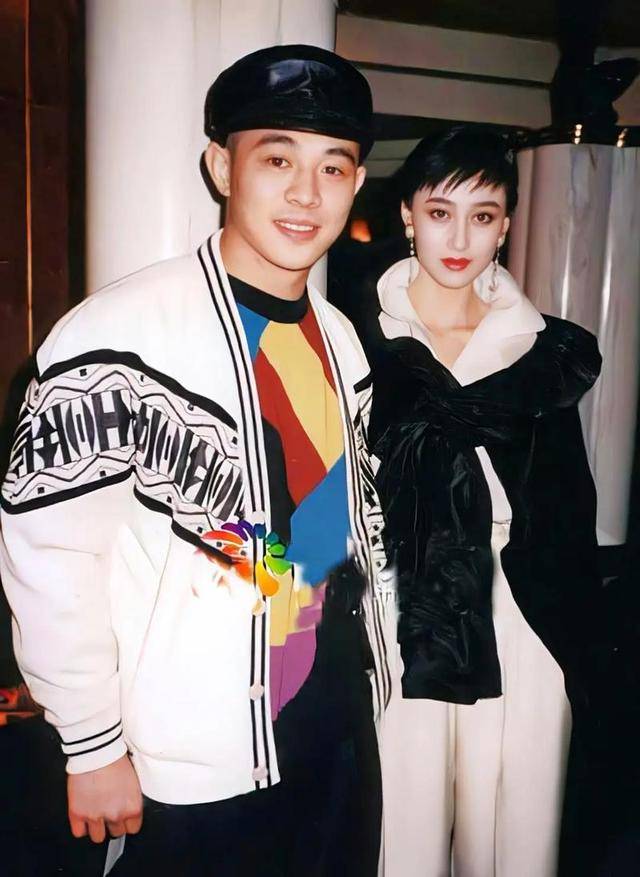 李连杰:后事一切从简<strong></p>
<p>玩转工行贵金属</strong>，不用立碑也不用办丧事，树葬海葬都可以