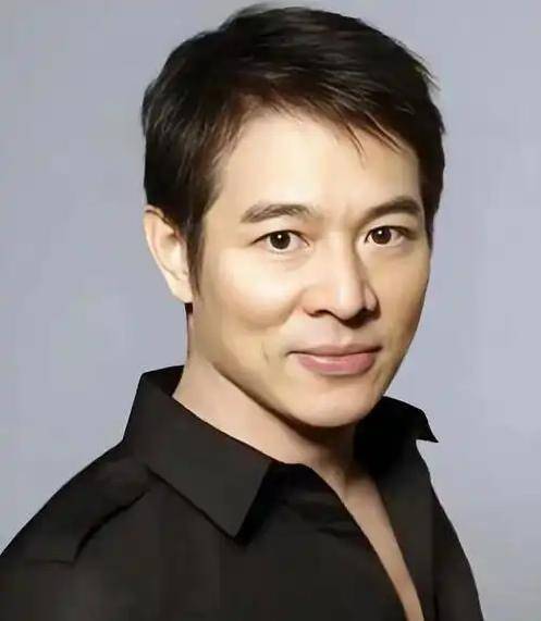 李连杰:后事一切从简<strong></p>
<p>玩转工行贵金属</strong>，不用立碑也不用办丧事，树葬海葬都可以
