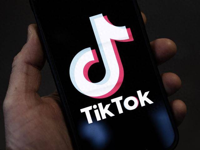 这回特朗普先急了<strong></p>
<p>DOT网站</strong>？TikTok考虑马上关闭美国业务