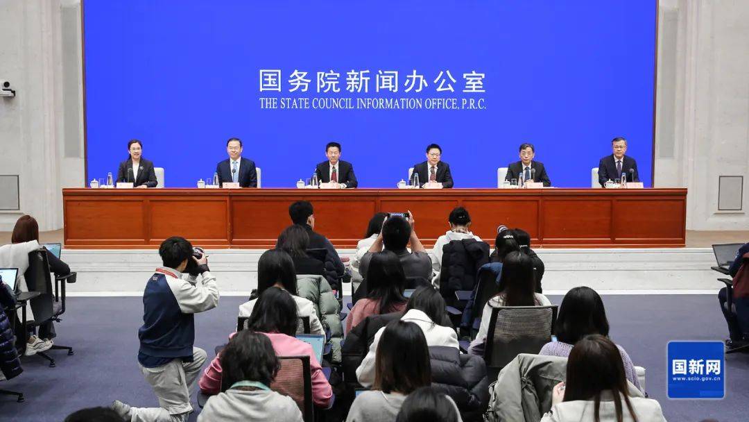 重大利好<strong></p>
<p>币安币网站</strong>！A股集体高开！