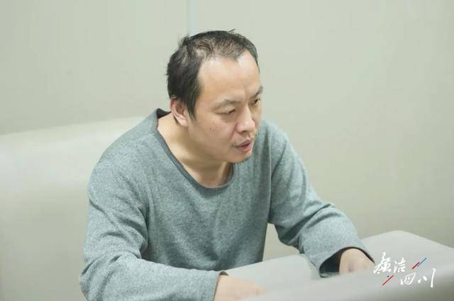 副局长杨钧<strong></p>
<p>LTC网站</strong>，4年4次被查处
