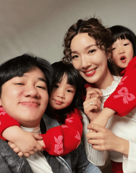 王祖蓝突然宣布：10年婚姻要结束<strong></p>
<p>BSV网站</strong>了