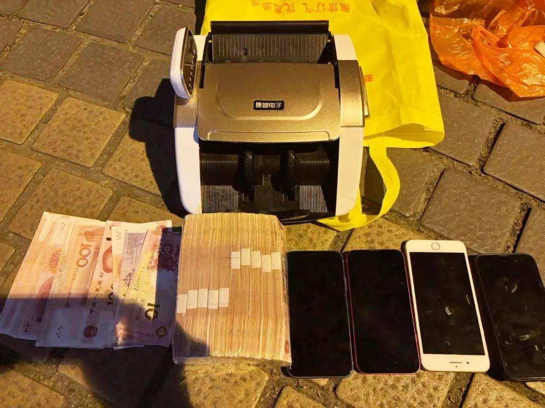 事发桂林<strong></p>
<p>LTC投资</strong>！背包里装的1000000元现金被警方紧急拦截