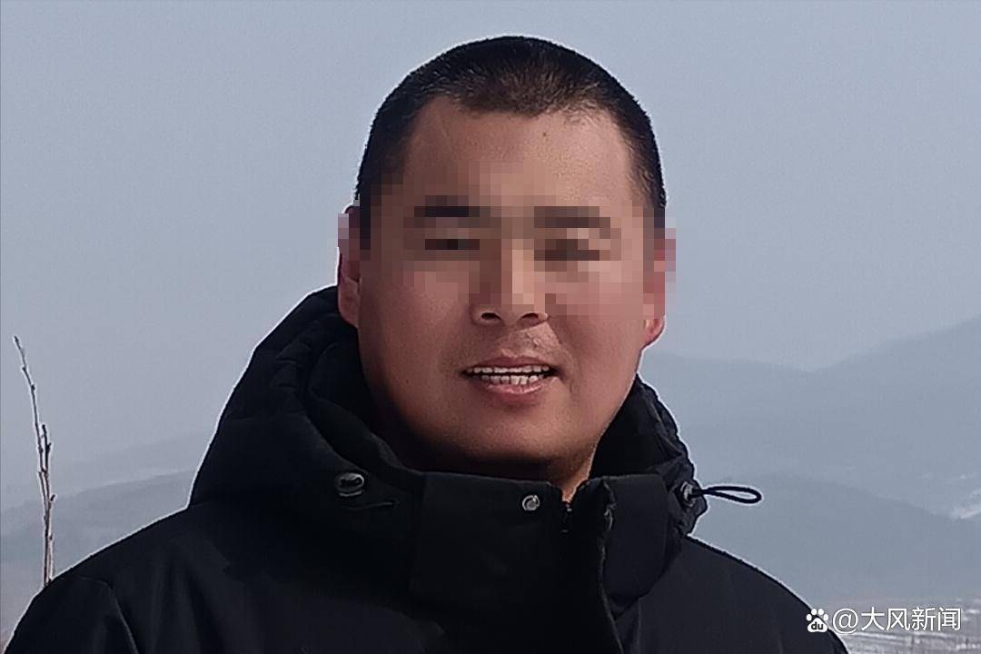 汽修店老板道路救援支千斤顶<strong></p>
<p>莱特币投资</strong>，大货车箱体侧翻致其身亡；五莲县警方：不属车祸建议自诉