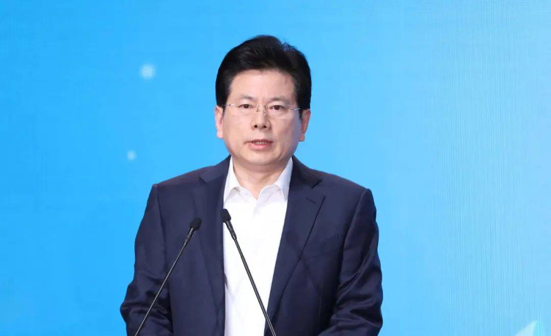 张建春<strong></p>
<p>莱特币投资</strong>，非法收受巨额财物