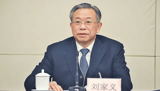 李锦斌、刘家义、刘赐贵、王建军<strong></p>
<p>BTCAPP下载</strong>，已任中央指导组组长