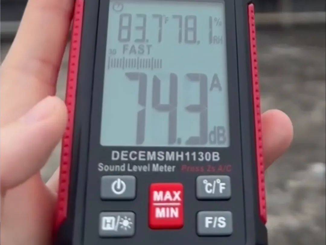“一小时飞过8架”“感觉屋在抖”！深圳有小区遭遇<strong></p>
<p>XRPAPP下载</strong>，市民：睡不着