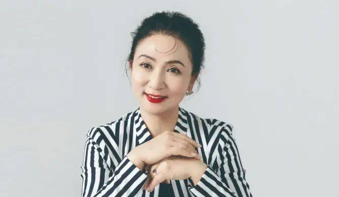 国家一级演员陈丽云<strong></p>
<p>DOTAPP下载</strong>，被逮捕