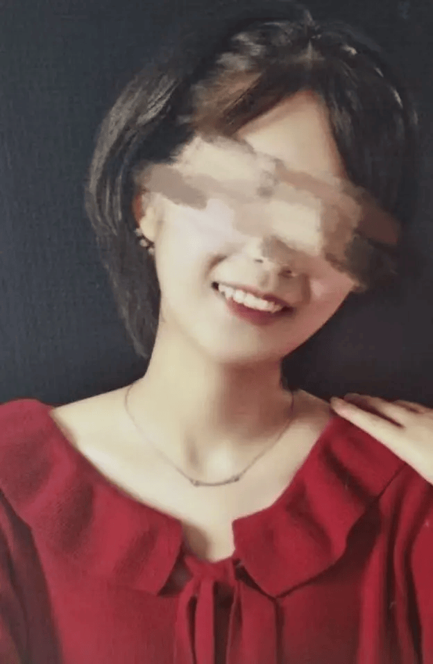 遭同小区居民持刀袭击身亡<strong></p>
<p>波卡币APP下载</strong>，27岁女子在家门口遇害案需重新取证，择日开庭审理