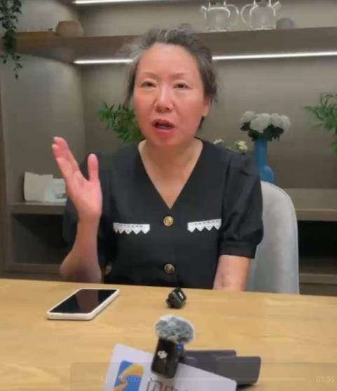 成都27岁女子家门口被杀案开庭<strong></p>
<p>波卡币APP下载</strong>，起诉书显示被告患有精神分裂症