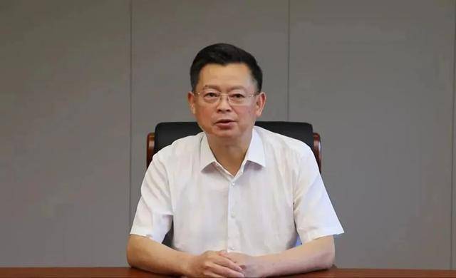 69岁原中央委员落马<strong></p>
<p>ADAAPP下载</strong>，7年前曾引咎辞职！贪了近20年的“老虎”被判死缓