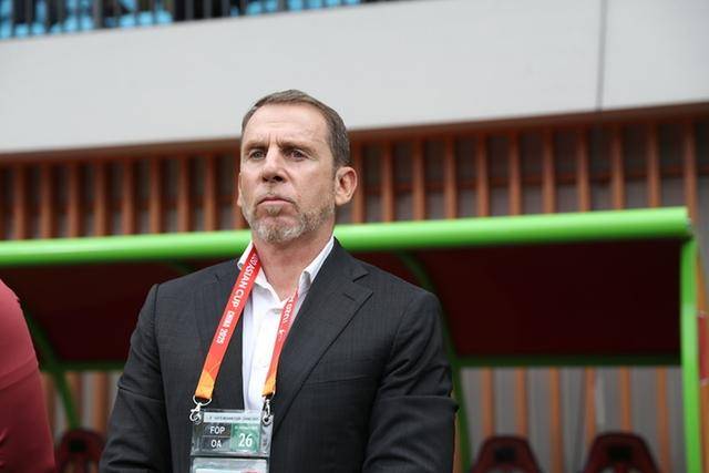 国足新帅人选初定<strong></p>
<p>BSVAPP下载</strong>，“老熟人”能走出新路子吗？