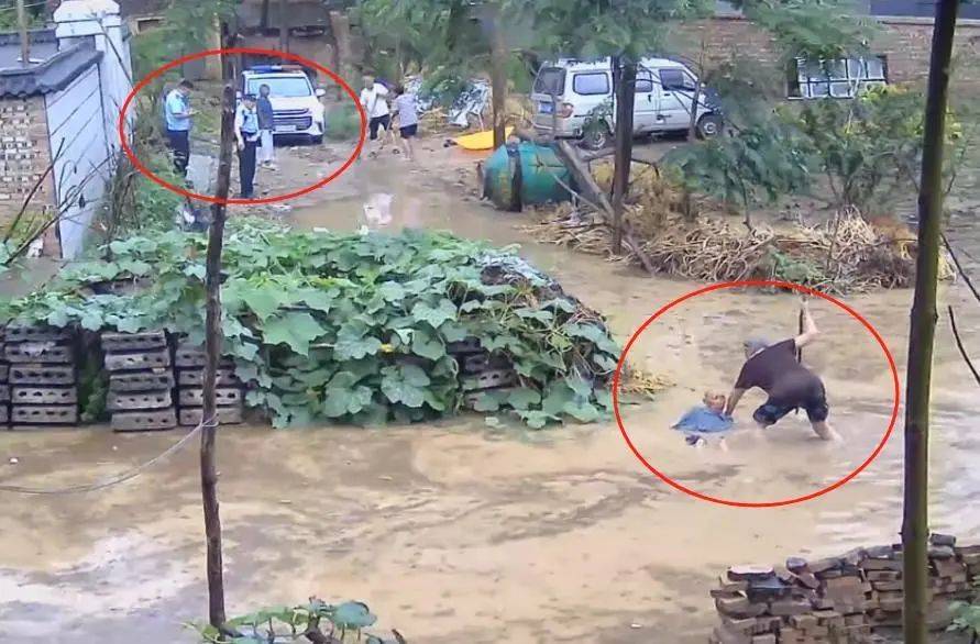 水中摔倒老人家属回应民警被免职：公开视频不是为了要处理谁<strong></p>
<p>比特币APP下载</strong>，挖排水沟后家门口积水已退