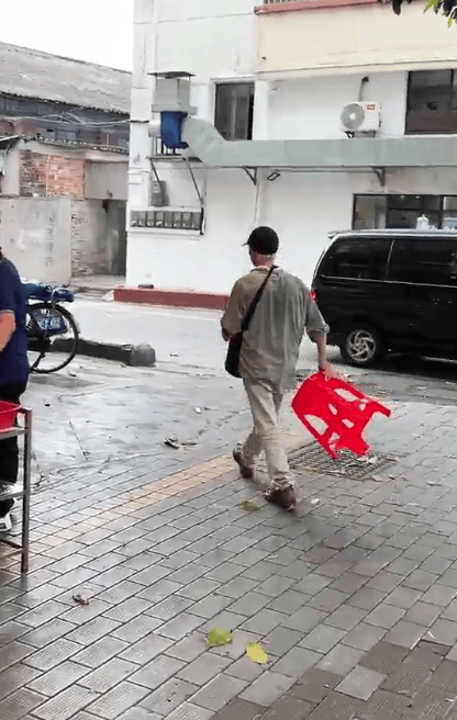 广东江门一饭店白米饭免费<strong></p>
<p>IPFSAPP下载</strong>，老人每天打一碗米饭配酱油吃，店主：只要营业，就一直提供