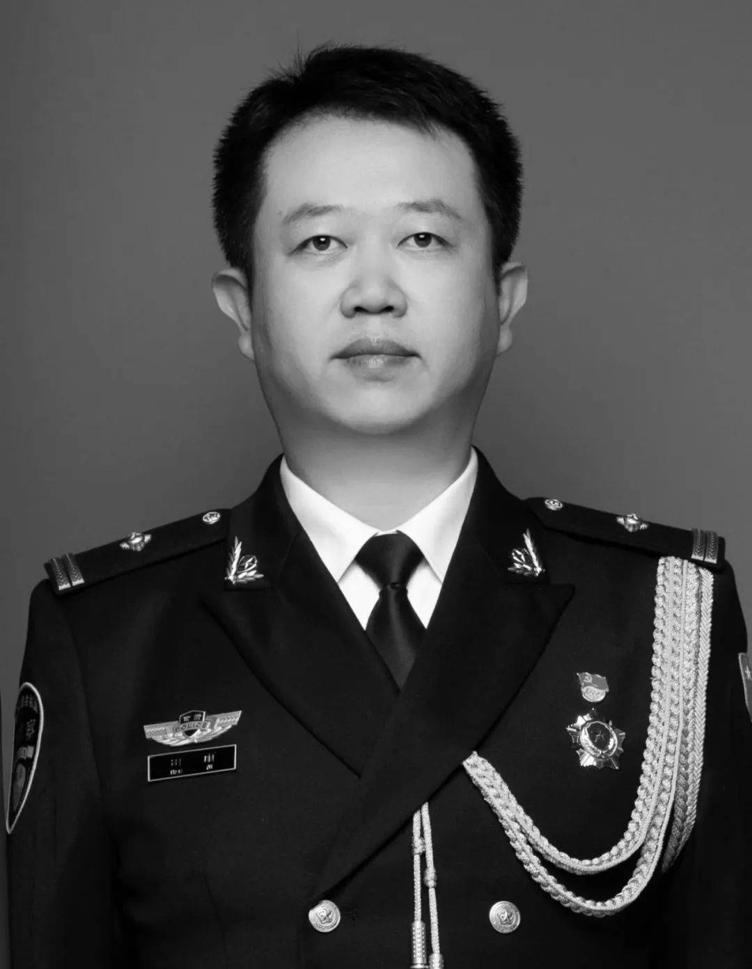 田雨经抢救无效<strong></p>
<p>BTC行情</strong>，不幸去世！年仅45岁