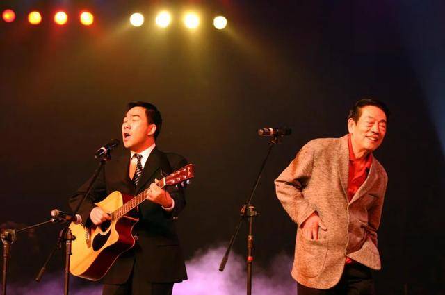 “蔫哏宗师”走<strong></p>
<p>BTC行情</strong>了