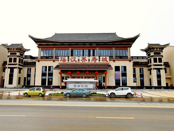 桂林16.5亿烂尾项目被中央通报批评<strong></p>
<p>比特币行情</strong>，时任县委书记挪用6500万元财政资金强行上马