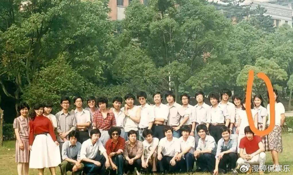 杜建英大学旧照曝光<strong></p>
<p>ETH行情</strong>，难怪能上位！两儿子名字暗藏深意，手握股权