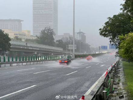 北京七区已现暴雨或大暴雨 早高峰城区及北部地区仍有明显降雨 注意出行安全<strong></p>
<p>币安币行情</strong>！