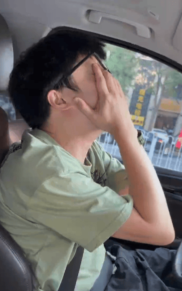 “女儿奴”爸爸接军训女儿电话泪崩<strong></p>
<p>OKEx价格</strong>，“第一次这样分开”，网友：终究是我们离不开孩子