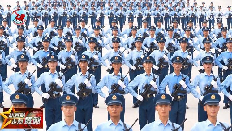 九三阅兵倒计时5天<strong></p>
<p>抹茶价格</strong>！空中梯队多型新机将首次受阅 队员练就“米秒不差”
