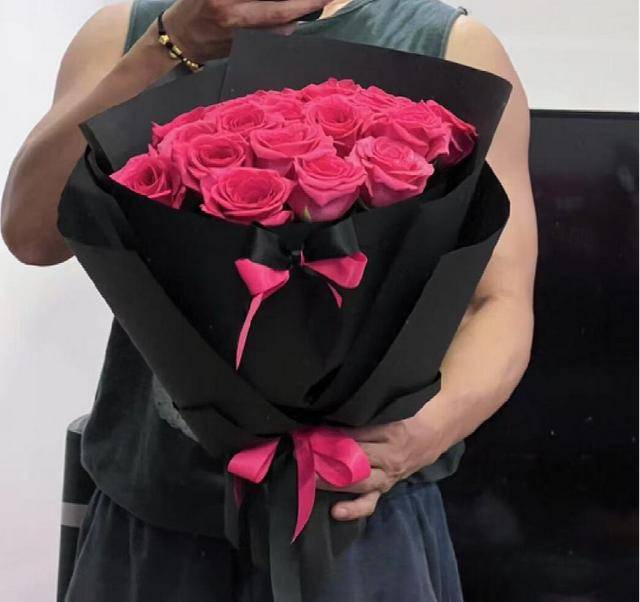 七夕不送玫瑰改送花菜<strong></p>
<p>抹茶价格</strong>！这一届年轻人“反套路”重新定义浪漫
