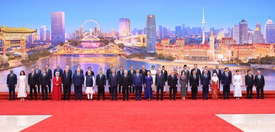 “豪华阵容”抵达津门<strong></p>
<p>BITOP价格</strong>，两场会议今天举行，世界聚焦上合天津峰会