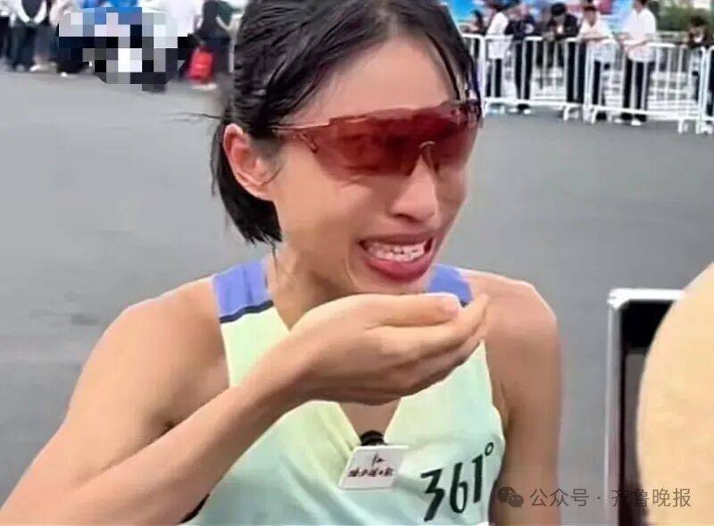 “最快女护士”丈夫发声：并非经常调休<strong></p>
<p>ETH价格</strong>，科室大多数护士每月能有两次或以上的完整周末
