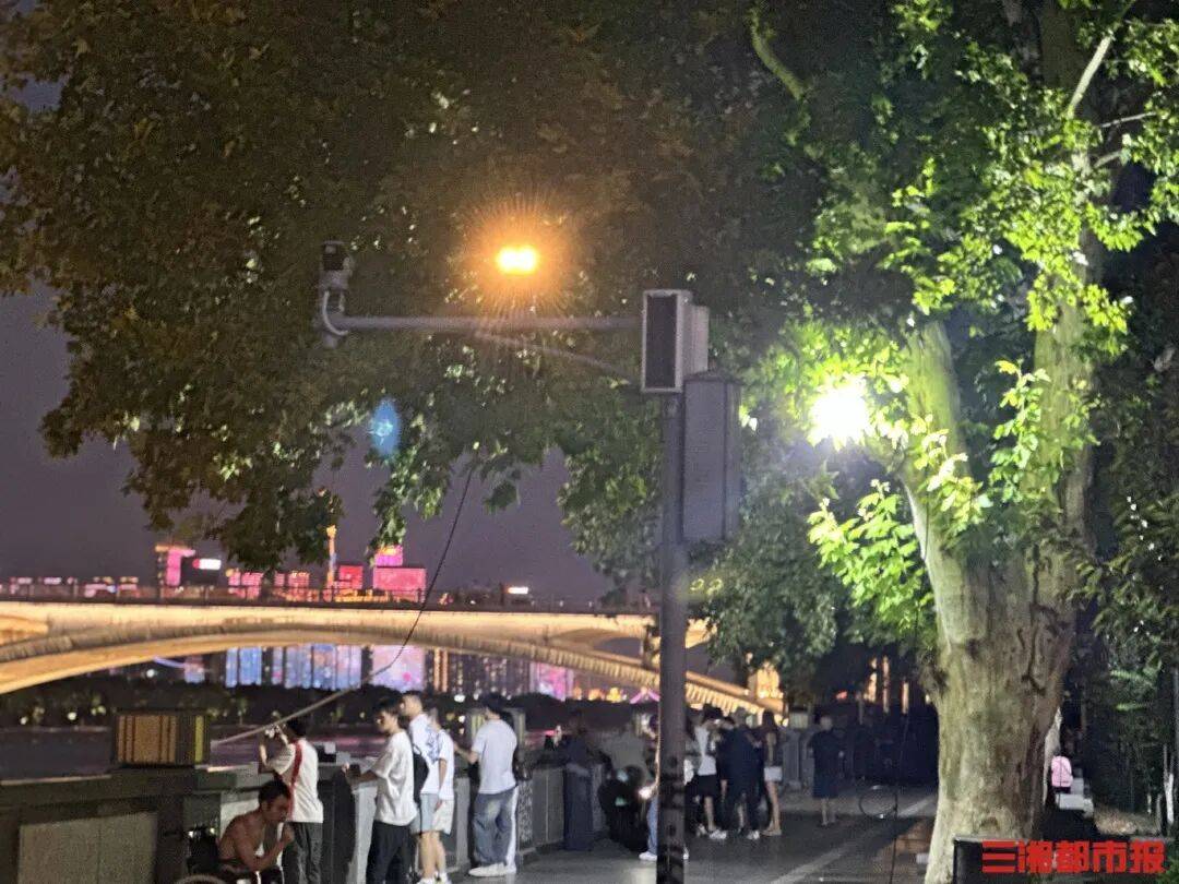 市民七问长沙湘江风光带环境问题<strong></p>
<p>DOT价格</strong>，部门速答：已进行整改，全面排查并及时修复