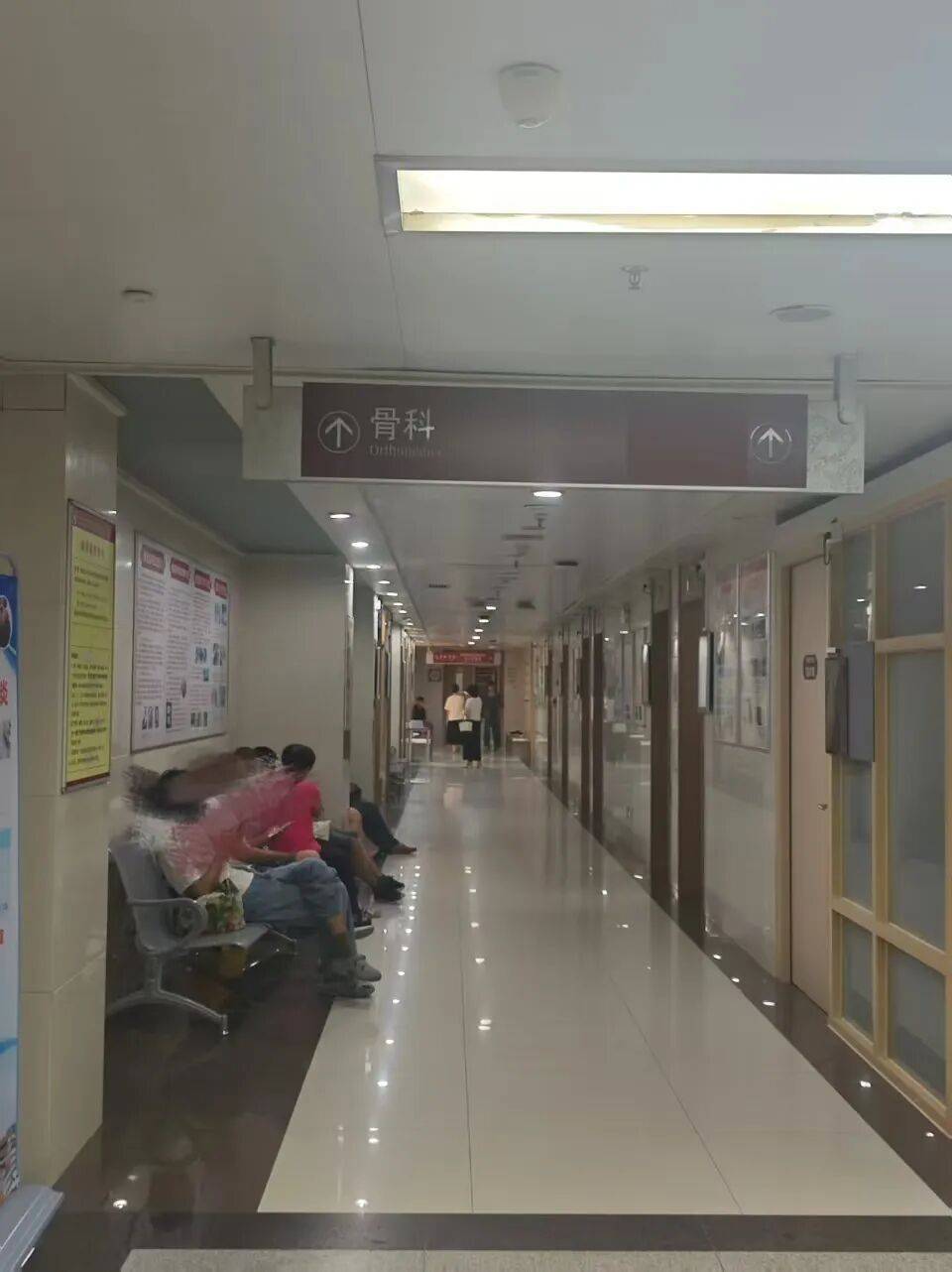 广州一医院发生伤医事件<strong></p>
<p>艾达币价格</strong>，医生“受伤很重”，已做完手术送至ICU，行凶者已被抓