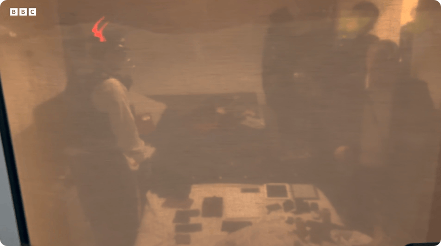 凯特患癌竟因辉瑞疫苗？伦敦4万被盗手机直飞香港<strong></p>
<p>数字货币交易网站</strong>，比贩毒暴利产业链曝光…