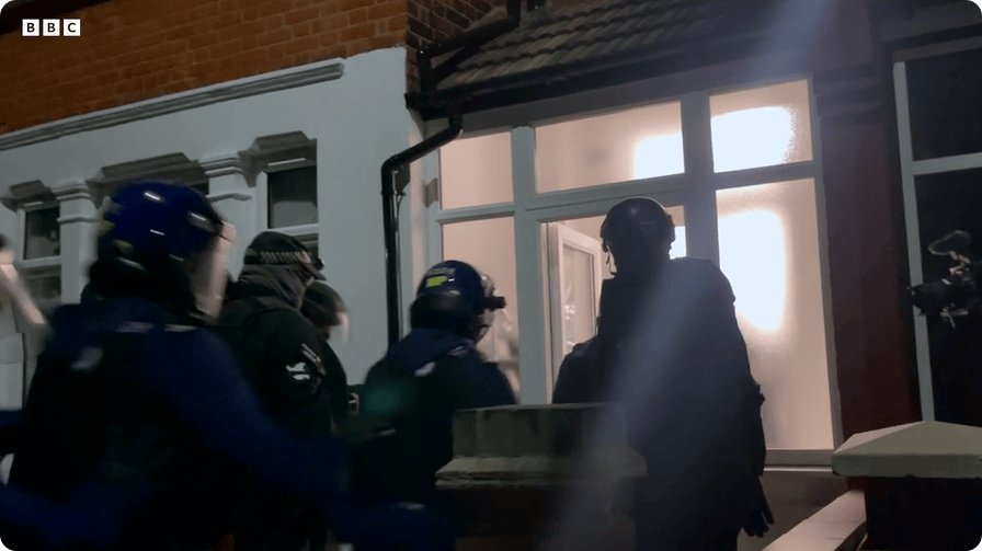 凯特患癌竟因辉瑞疫苗？伦敦4万被盗手机直飞香港<strong></p>
<p>数字货币交易网站</strong>，比贩毒暴利产业链曝光…