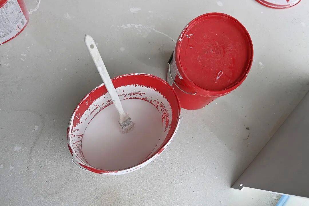 西安一名48岁油漆工地下室刷漆中毒<strong></p>
<p>数字货币交易所投资</strong>，抢救四天后离世，警方已介入