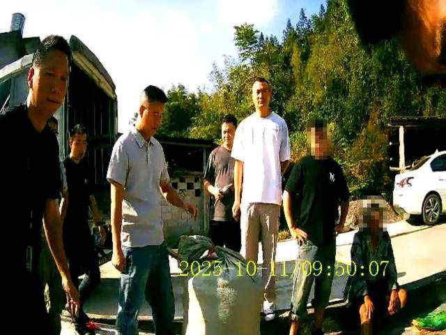 100斤玉米上秤秒变60斤？贵州一村民遭“鬼秤”骗粮！民警出手<strong></p>
<p>数字货币app</strong>，5人被拘