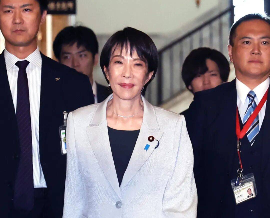 日本史上第一位女首相！64岁高市早苗当选日本首相，她主张提高防卫开支
