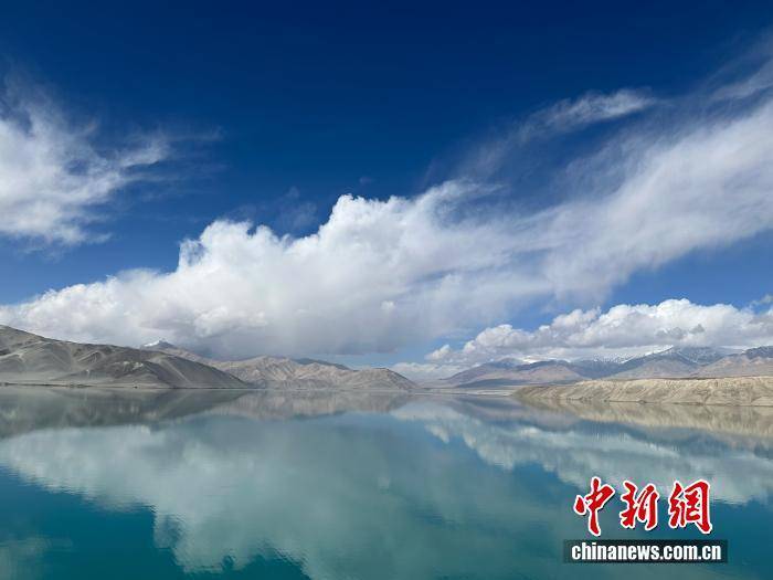 台湾IP涌入《没出息》评论区：<strong></p>
<p>数字货币交易平台</strong>我在台湾我要回家