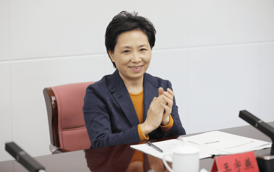 王宇燕<strong></p>
<p>数字货币行情</strong>，已任中华全国供销合作总社理事会主任