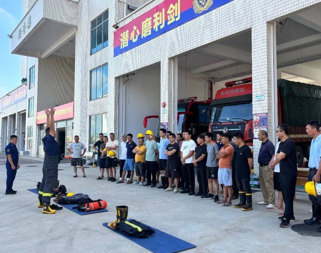 训考结合砺精兵<strong></p>
<p>数字货币价格</strong>！高新区微型消防站技能培训暨考核顺利举行