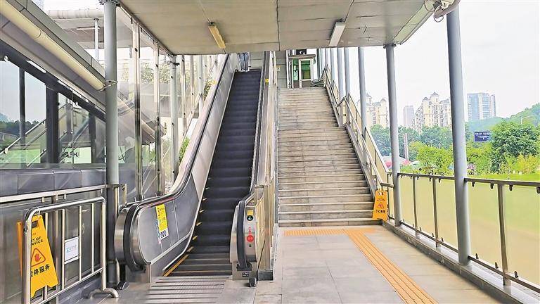 天桥“有梯无坡”<strong></p>
<p>宿迁有哪些证券公司</strong>，骑过街要绕6公里 深圳地铁回应，已多次协商，请耐心等待