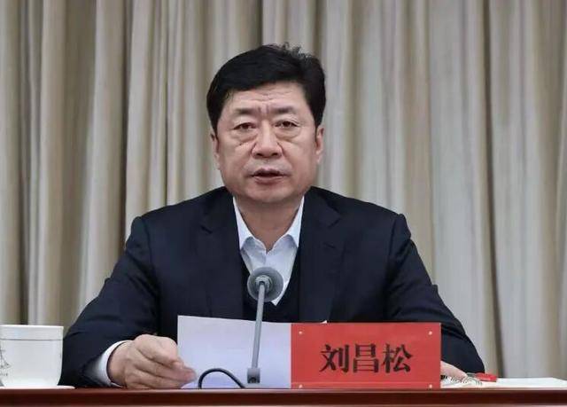 “山东第一区”新书记到任<strong></p>
<p>中信证券</strong>，密集走访调研企业