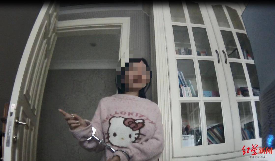 “95后”留学女生遭遇“套路贷”陷阱：13万借款被恶意垒高至1260万<strong></p>
<p>方正证券独立交易软件</strong>，抵押近千万房产还债