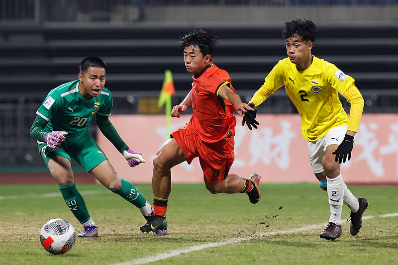 U16国足让中国球迷继续“过年”<strong></p>
<p>张家港中信证券招聘</strong>，对手再弱，连续踢出两位数比分也非易事