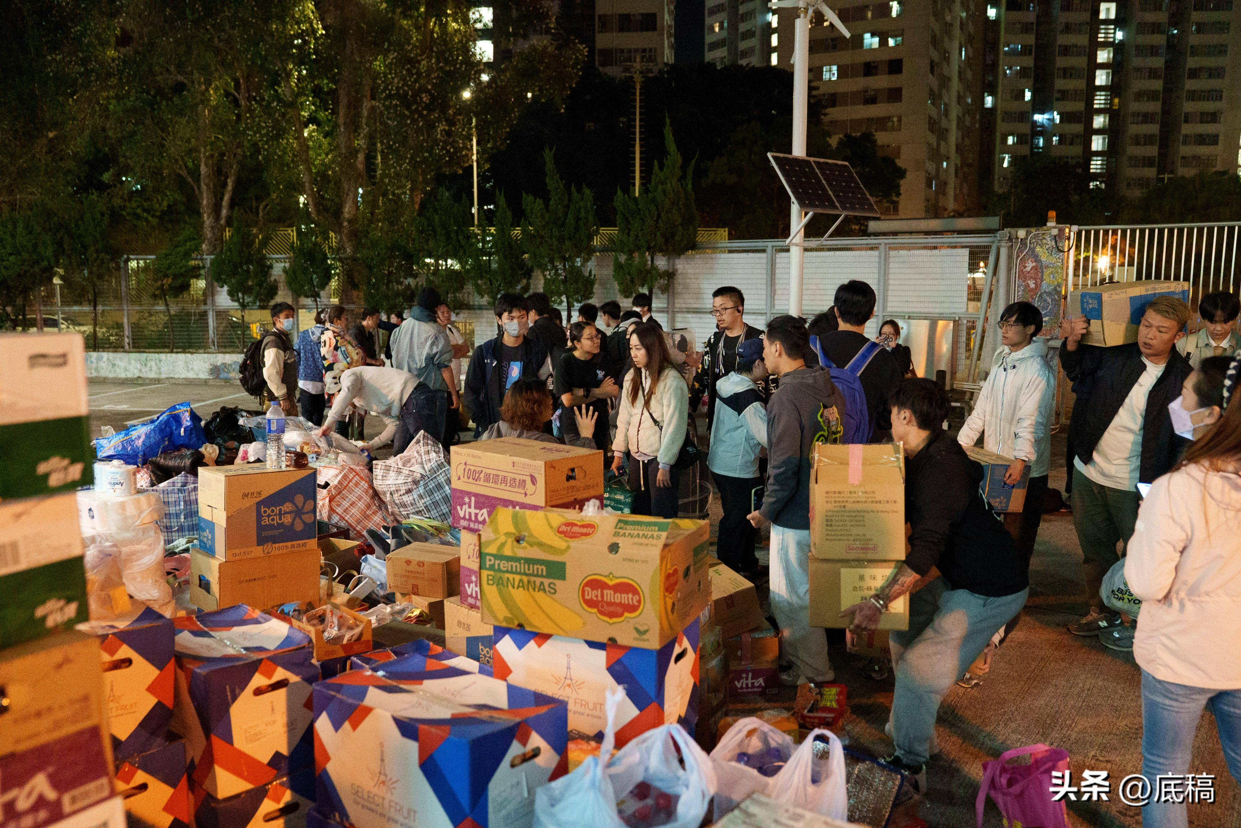 香港宏福苑大火中的一夜：“眼睁睁看着整栋楼被烧”<strong></p>
<p>华林证券融资融券版app</strong>，有住户称母亲仍失联