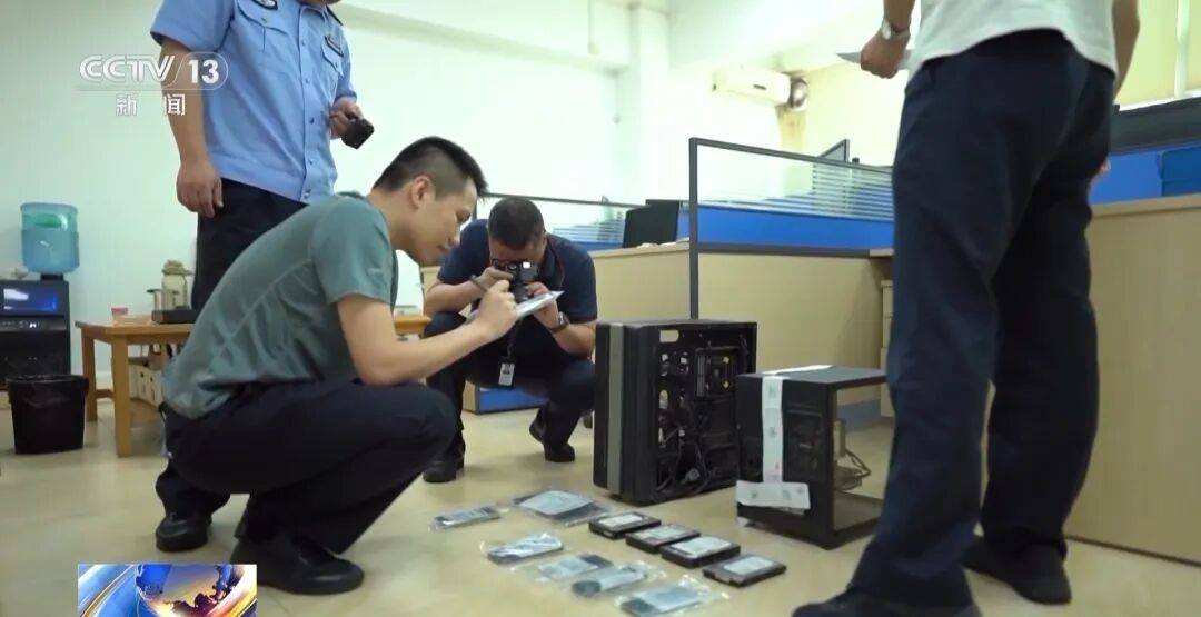 广州南站<strong></p>
<p>证券公司上市时间排名</strong>，一男子频繁“上厕所”，被警方盯上