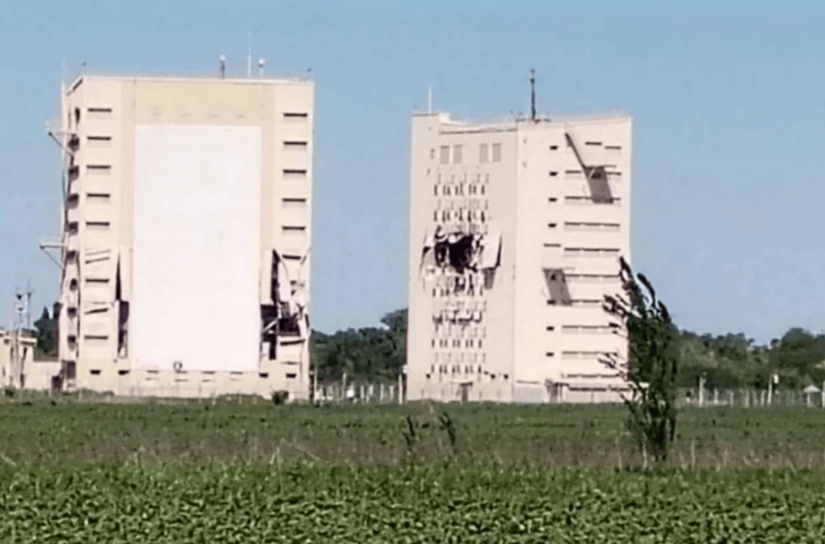 乌克兰发动夜间远程袭击<strong></p>
<p>证券公司上市时间排名</strong>，俄罗斯唯一一架激光武器试验机被毁，预警指挥机测试机也遭破坏