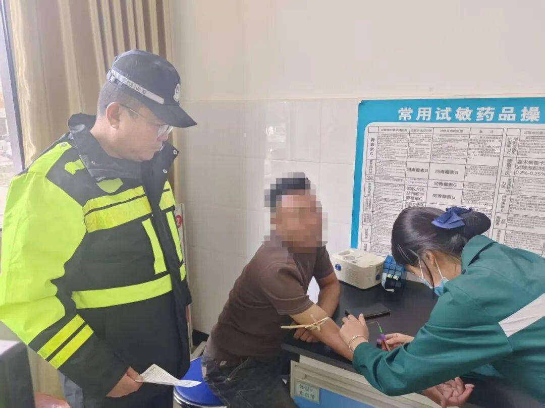 “我根本没反应过来！”刚下车就被撞倒<strong></p>
<p>长江证券王世平简介</strong>，人都懵了