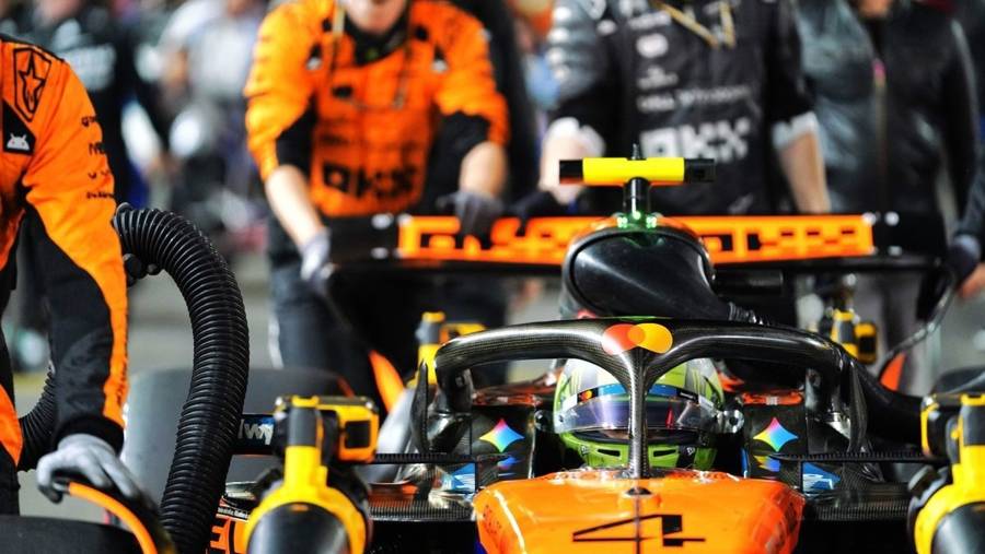 F1旧时代终结前，诺里斯抓住了可能是最后一次的机会夺冠